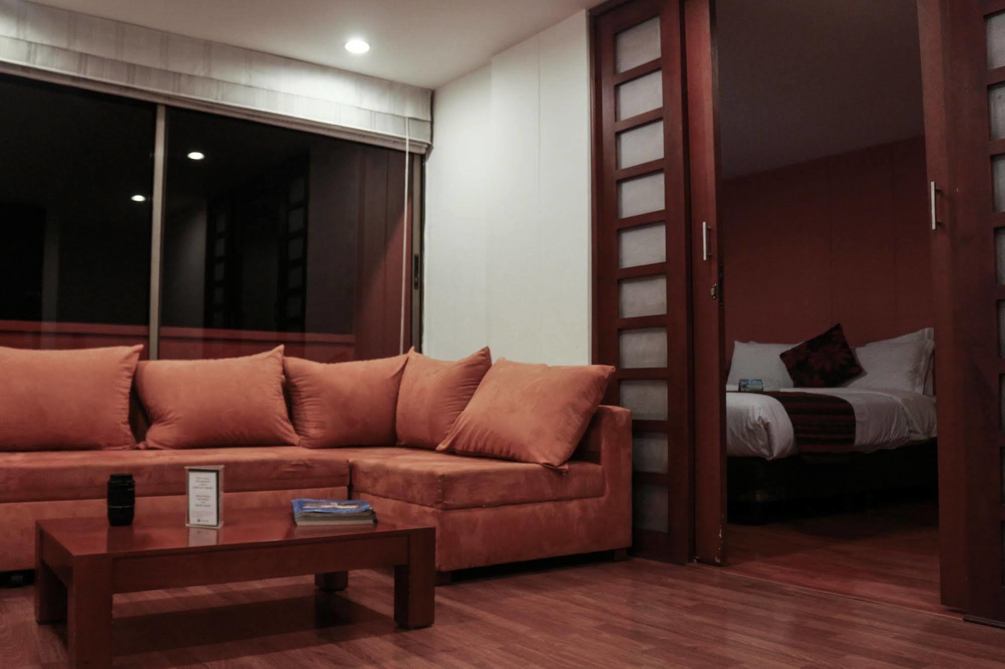 Hotel Confort 80 Zona Rosa Bogota Exterior photo